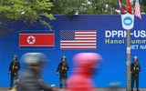 [Ảnh] An ninh nghiêm ngặt trước giờ Tổng thống Donald Trump tới khách sạn JW Marriott